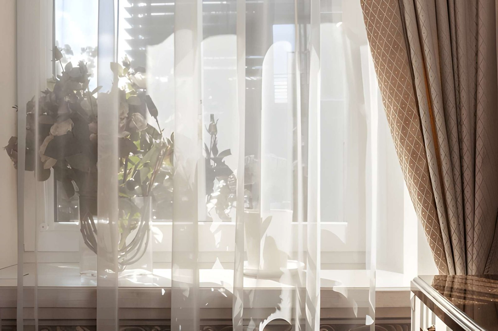 How Do You Choose the Right Curtain Length for Any Window?